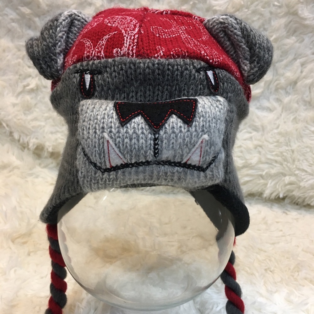 Bulldog winter hat for children. Size M/L🌹